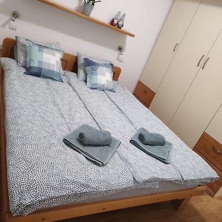 Twowheels Apartment - Apartment With Bicycles Nowy Sad Zewnętrze zdjęcie